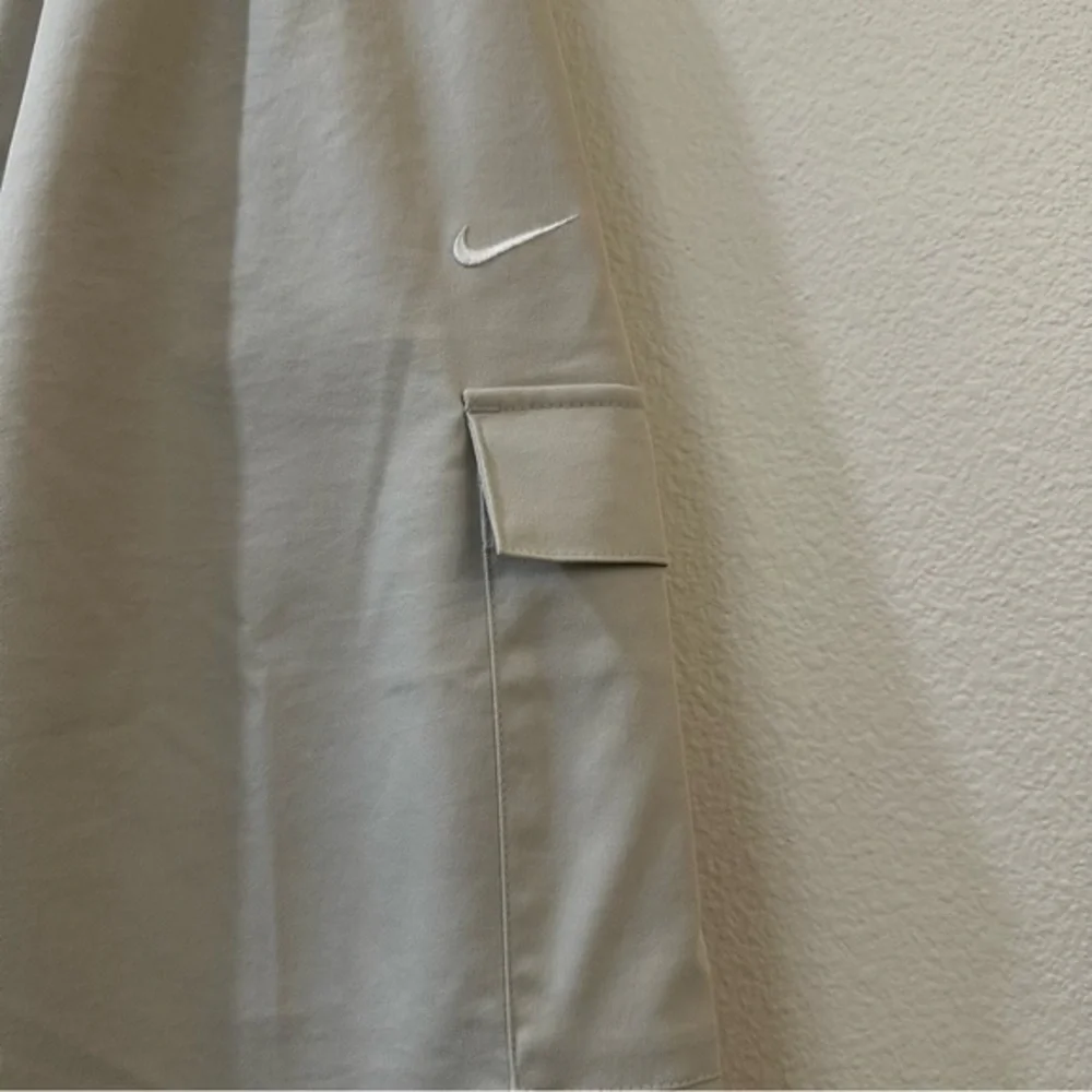 Nike sportswear girls